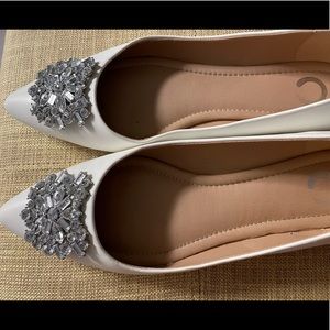 White wedding or just going out shoes . Almost brand new. Worn once.